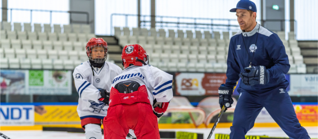 Bild Kinder mit Trainer